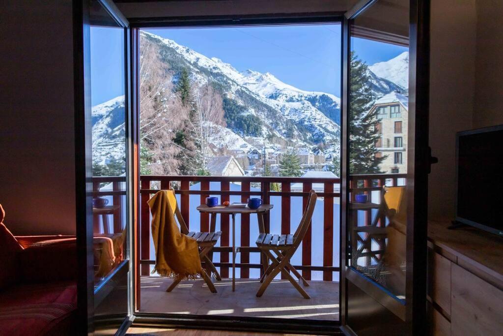 Tebarray ☆ Increibles Vistas, Terraza Y Garaje - Pirineos360 Apartman Sallent de Gállego Kültér fotó